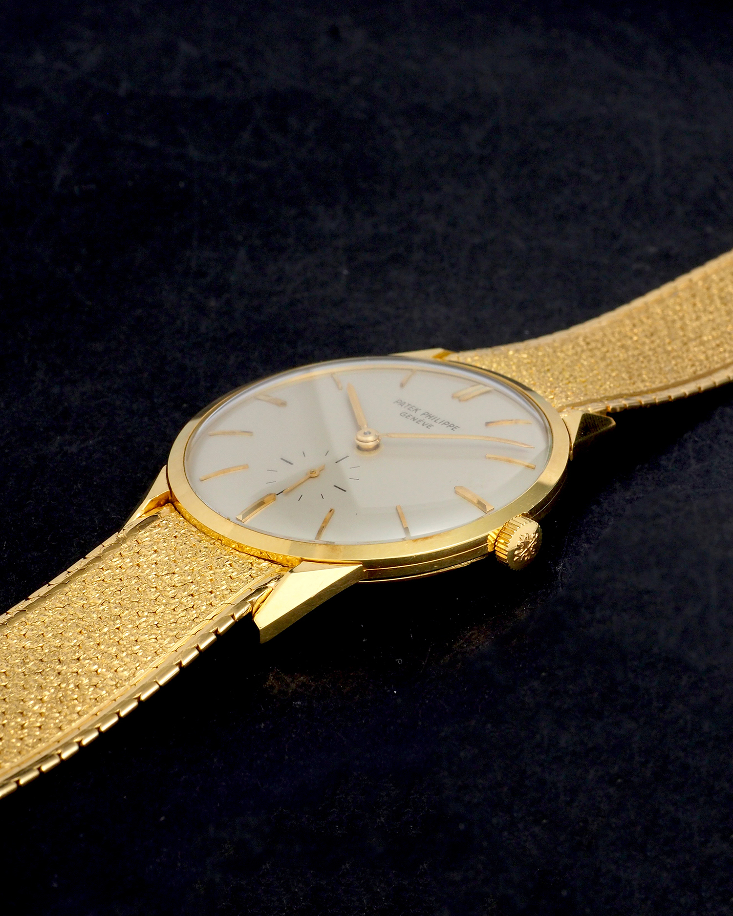 Patek Philippe Calatrava Ref. 2568-1 Year - Vintage Watches Miami